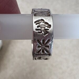 Sterling Silver Ring with Engraved Symbols of Irish Heritage Sz 9